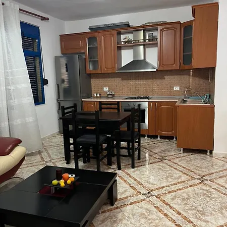 Martin Riviera Daire Avlonya